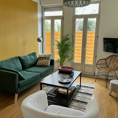 Appartement Avec Terrasse Salle De Sport Et 3 Chambres Metz Luaran gambar