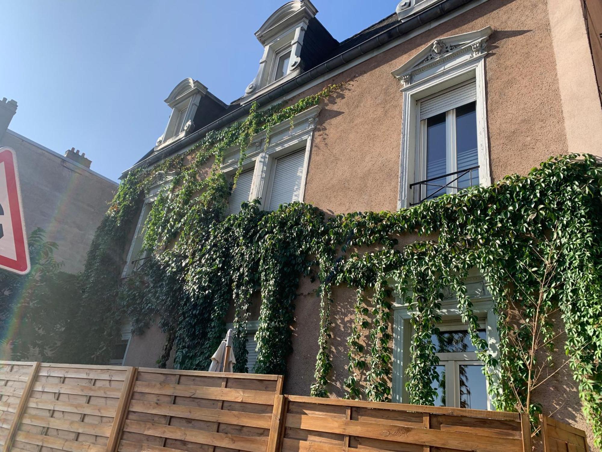 Appartement Avec Terrasse Salle De Sport Et 3 Chambres Metz Luaran gambar
